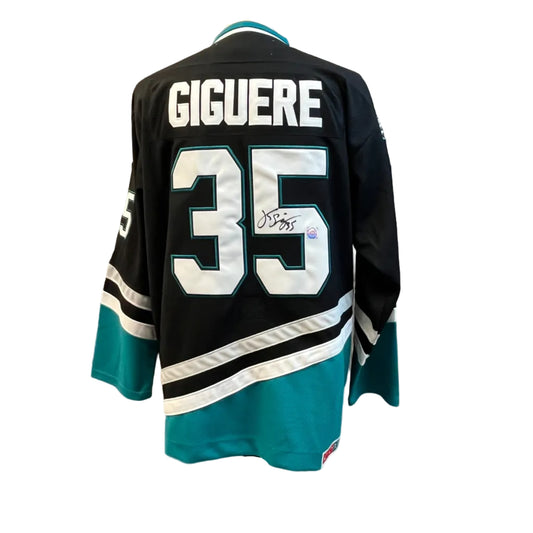 Chandail autographié Anaheim Ducks – Jean-Sébastien Gigère #35 | Vintage CCM T52